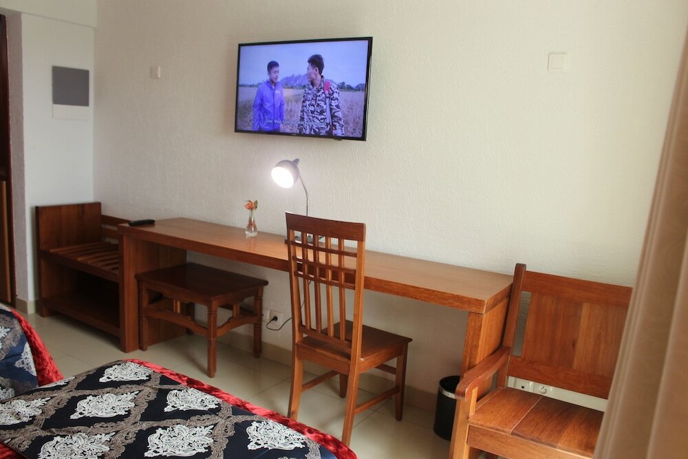 Фото Adamaoua Grand Hotel