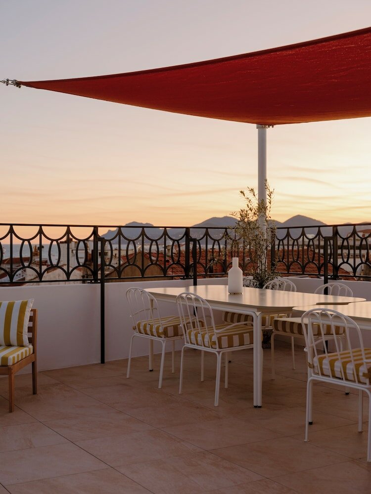 Фото Hotel De France