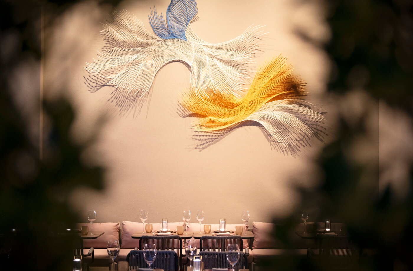 Фото KROMO Bangkok, Curio Collection by Hilton