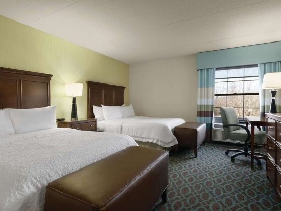 Фото Hampton Inn Franklin/Milford