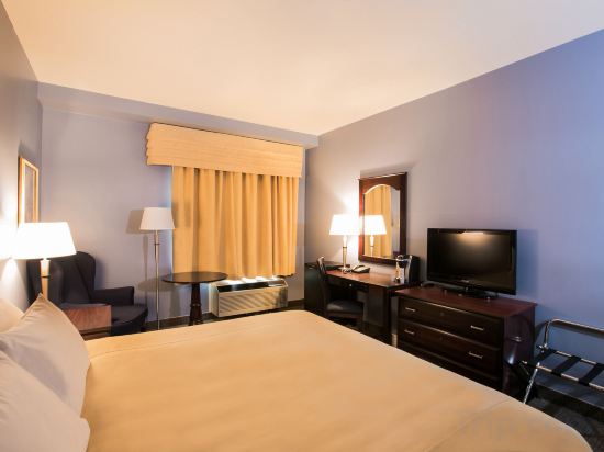 Фото Château Repotel Henri IV