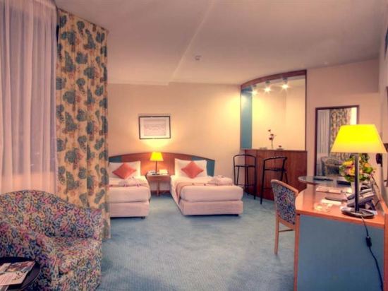 Фото Al Diar Dana Hotel