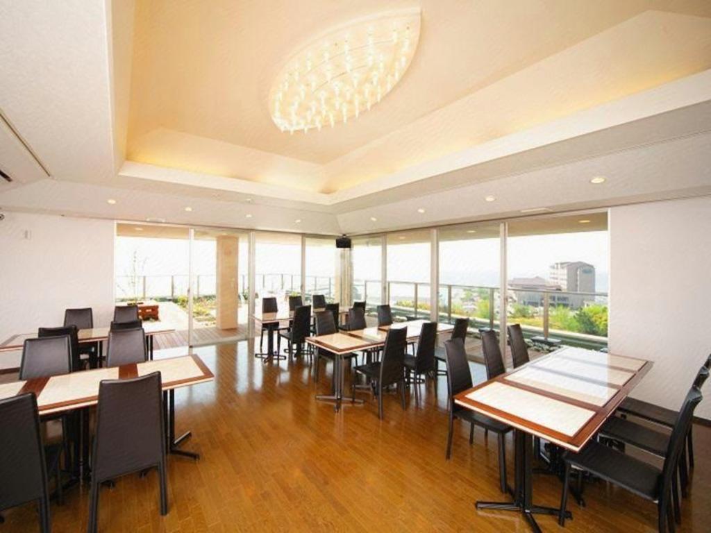 Фото Green Hotel Yes Nagahama Minatokan