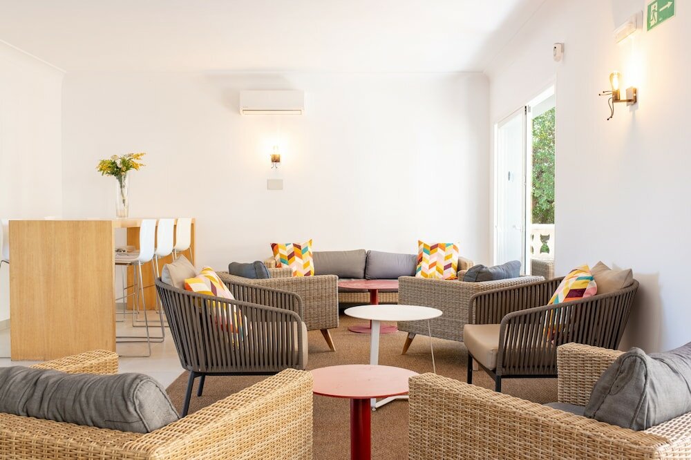 Фото 4U Miranda Hotel