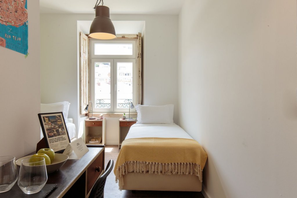 Фото The Indy House - Rooms and Apartments