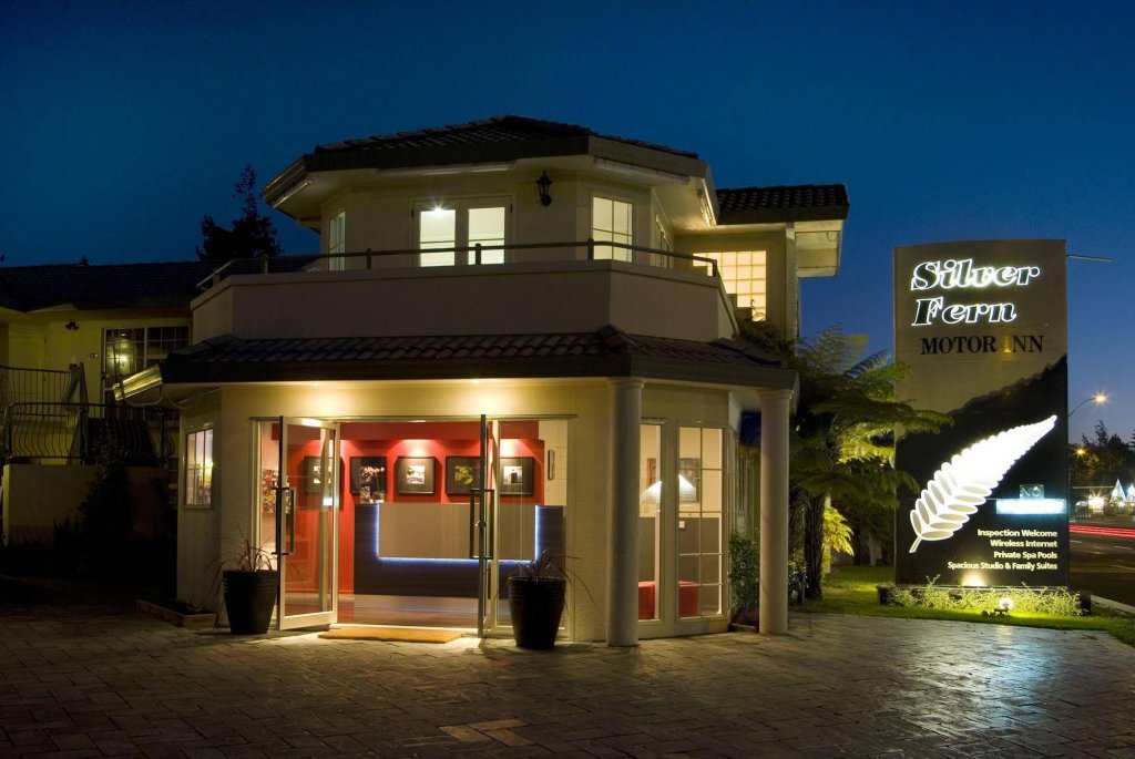 Фото Silver Fern Rotorua Suites & SPA