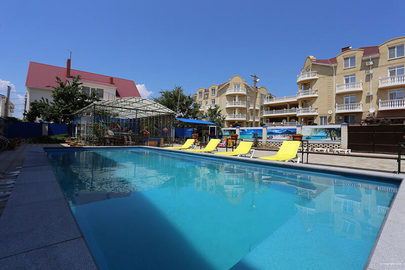 Фото отеля 2