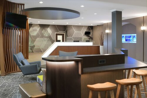 Гостиница SpringHill Suites by Marriott Dallas Addison/Quorum Drive