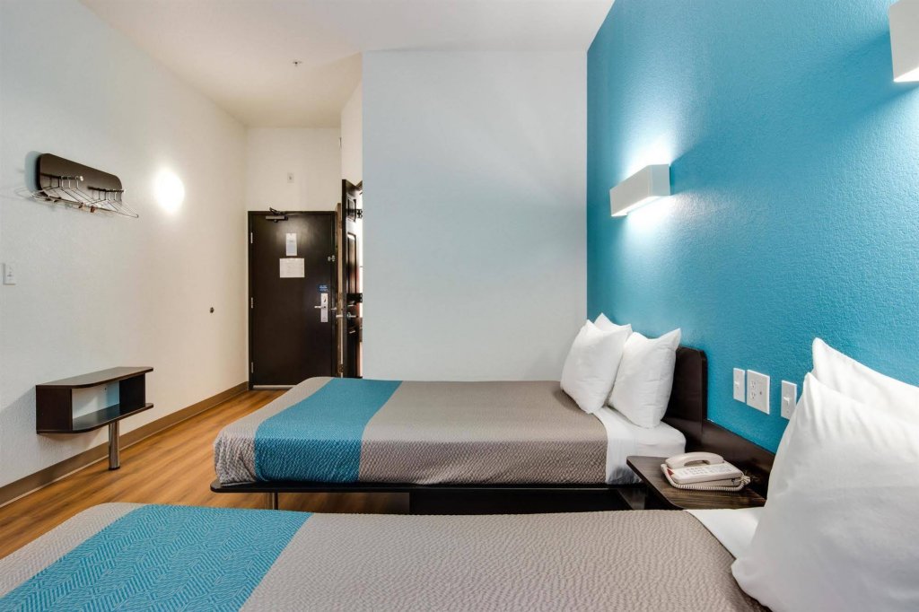 Фото Motel 6 Cedar Park, Tx