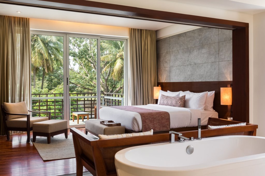 Фото Miraya Hotel Whitefield Bengaluru