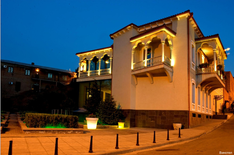 Фото отеля 1