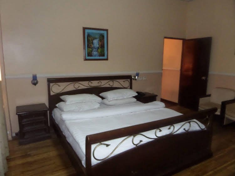 Фото Treasures Suites & Conferences