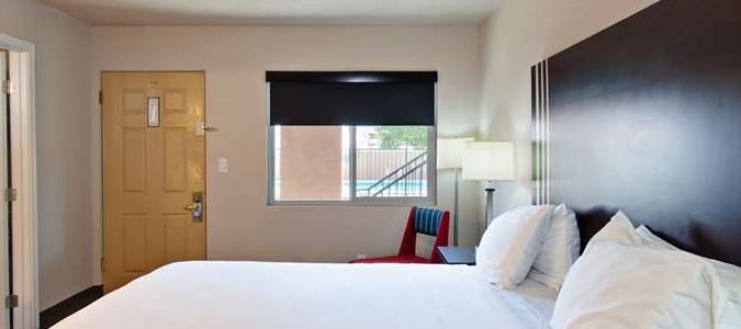 Фото Days Inn by Wyndham Chowchilla Gateway to Yosemite