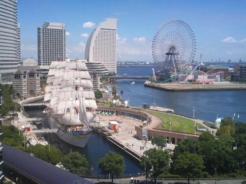 Гостиница Capsule Plus Yokohama в Йокогаме