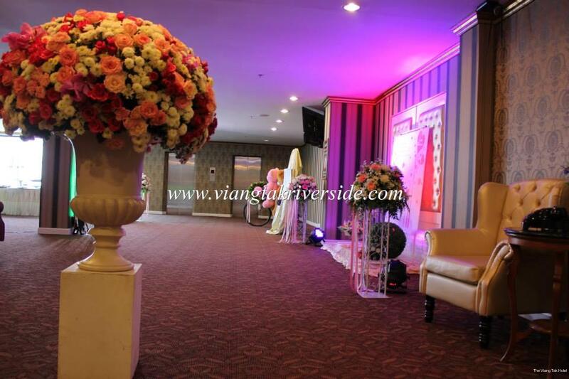 Фото The Viangtak Riverside Hotel