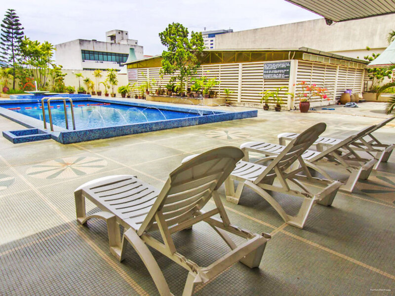 Фото Red Rock Hotel Penang