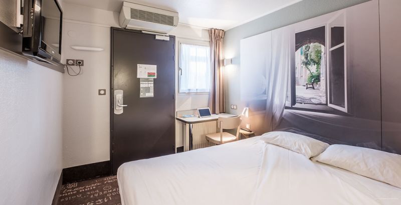 Фото B&b Hotel Zaragoza Los Enlaces Estacion