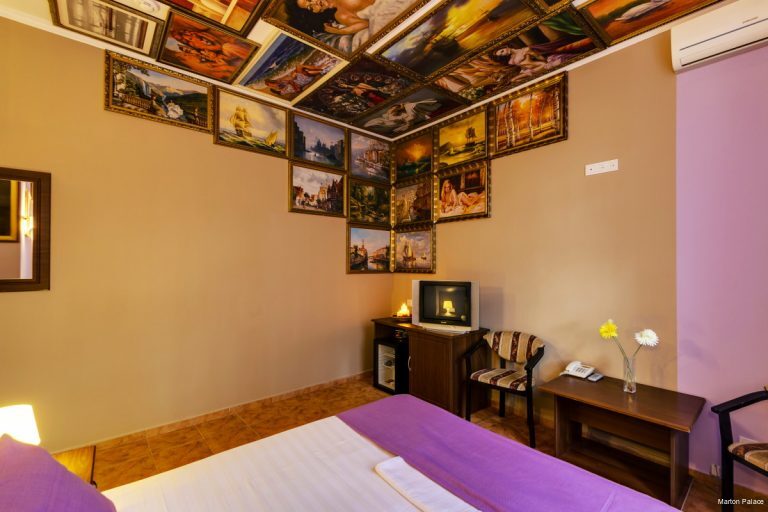 Фото Мартон Пелас