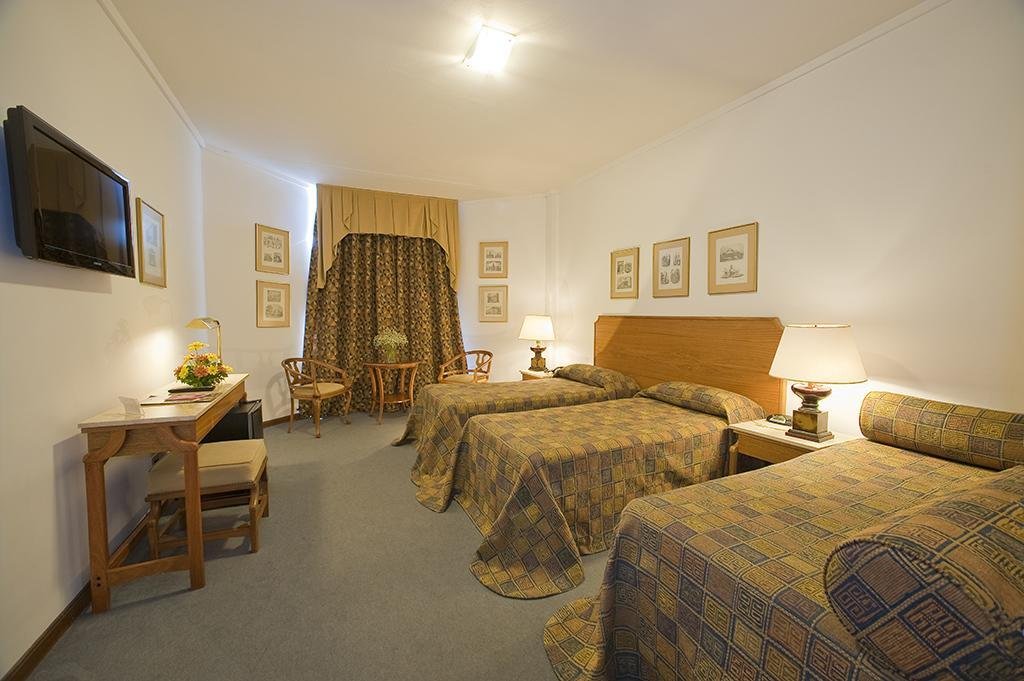 Фото Hotel Libertador Tandil