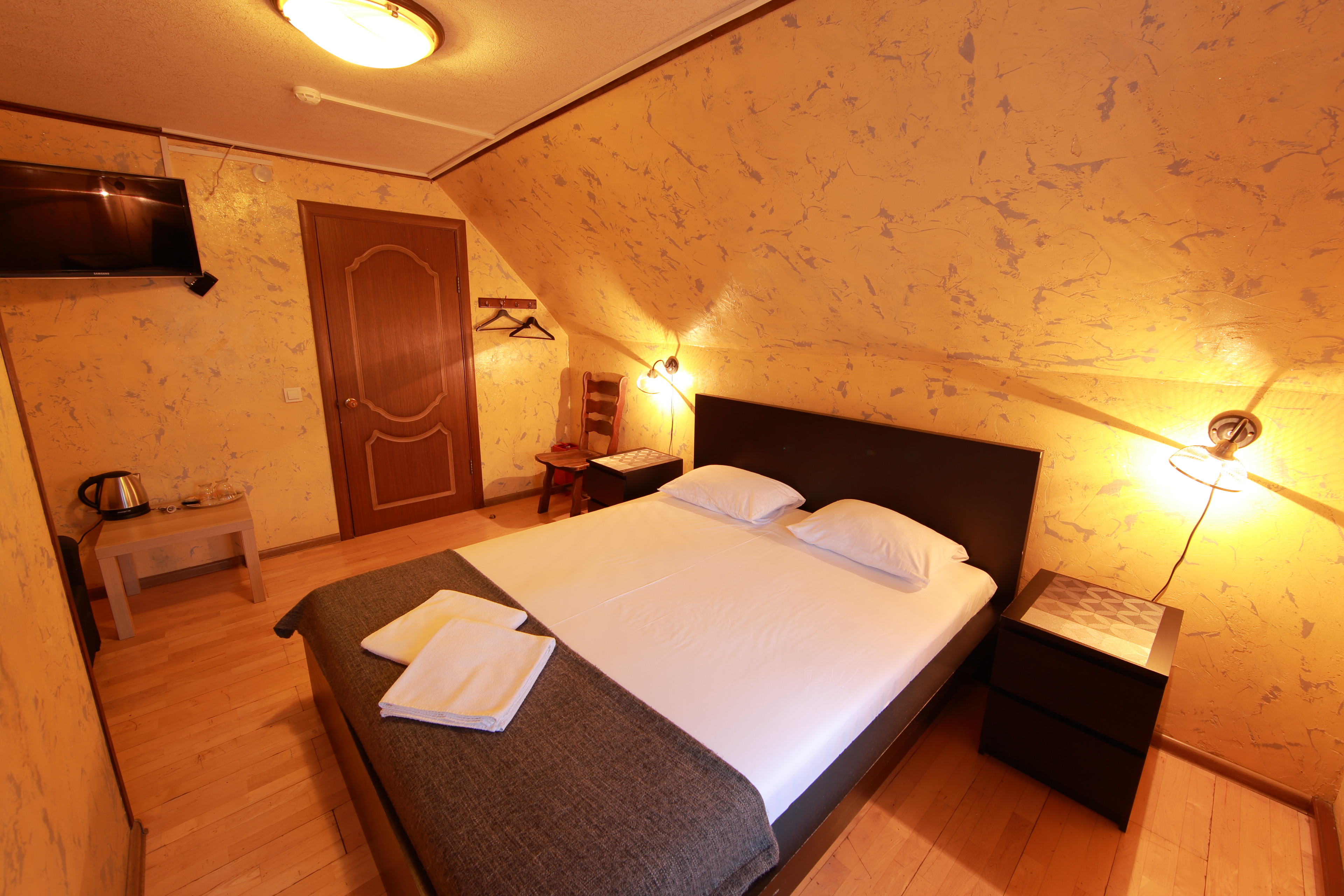 Фото Night Train