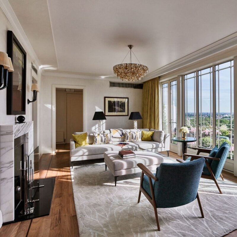 Фото The Dorchester