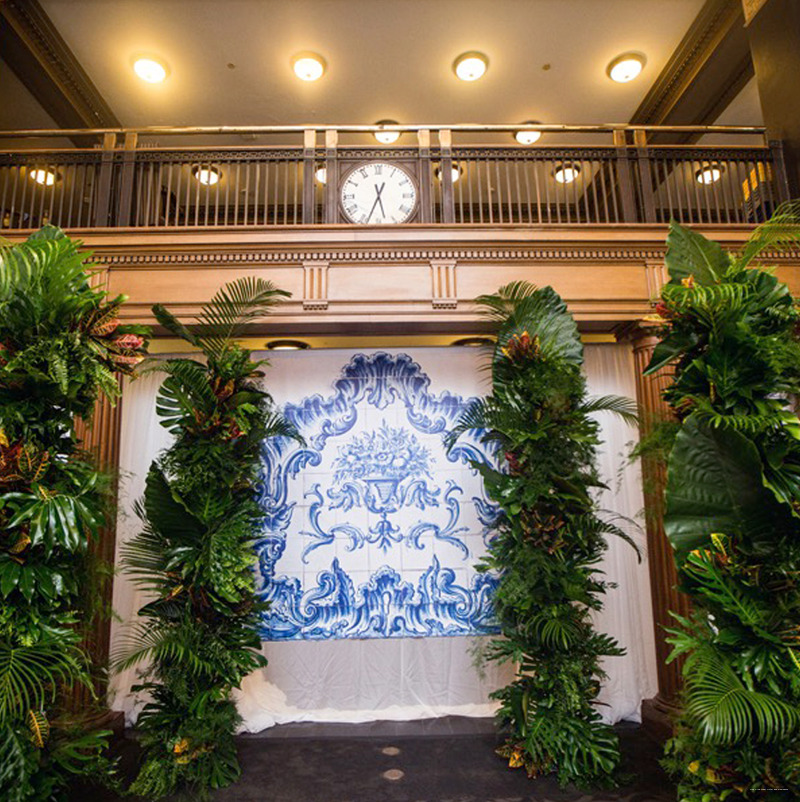 Фото One King West