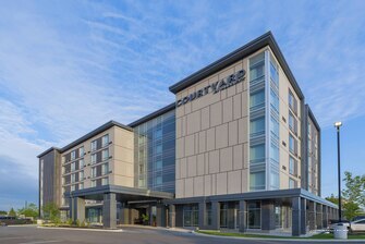 Фото Courtyard by Marriott Burlington
