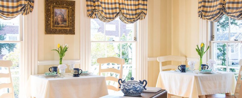 Фото Captain Farris House