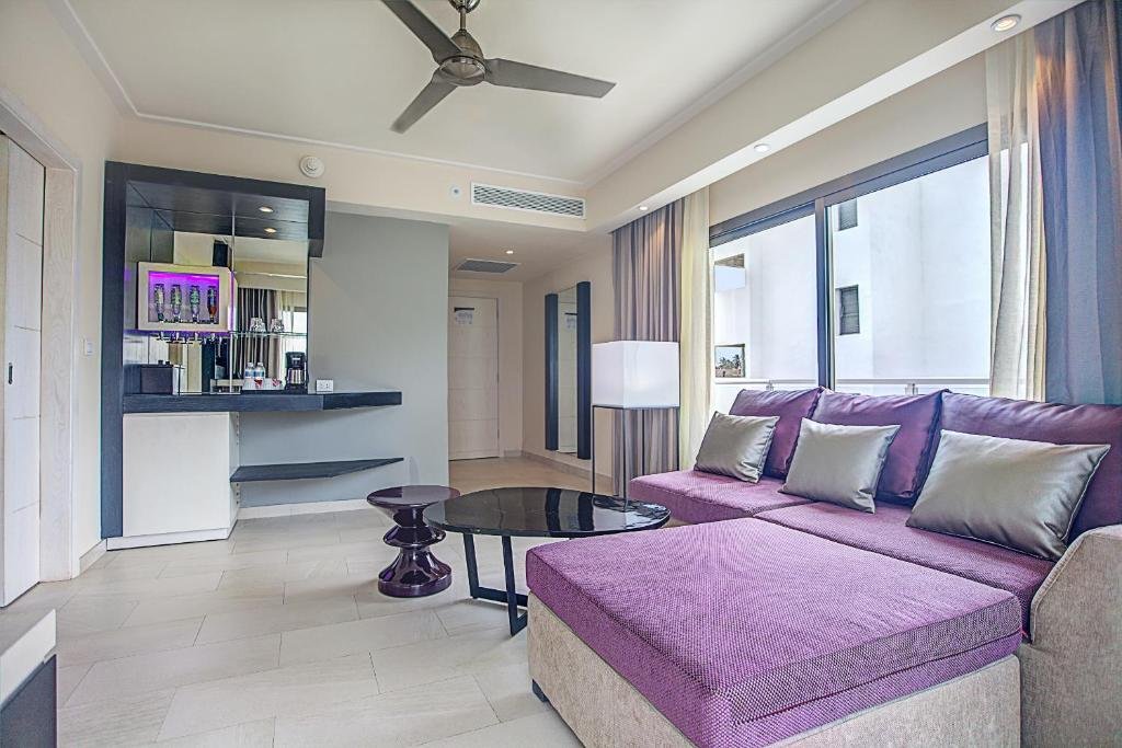 Фото Royalton Chic Punta Cana, An Autograph Collection All-Inclusive Resort & Casino – Adults Only