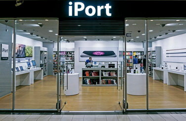 Computer store iPort, Saint Petersburg, photo