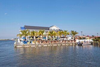 Фото Fairfield Inn & Suites by Marriott Chincoteague Island Waterfront