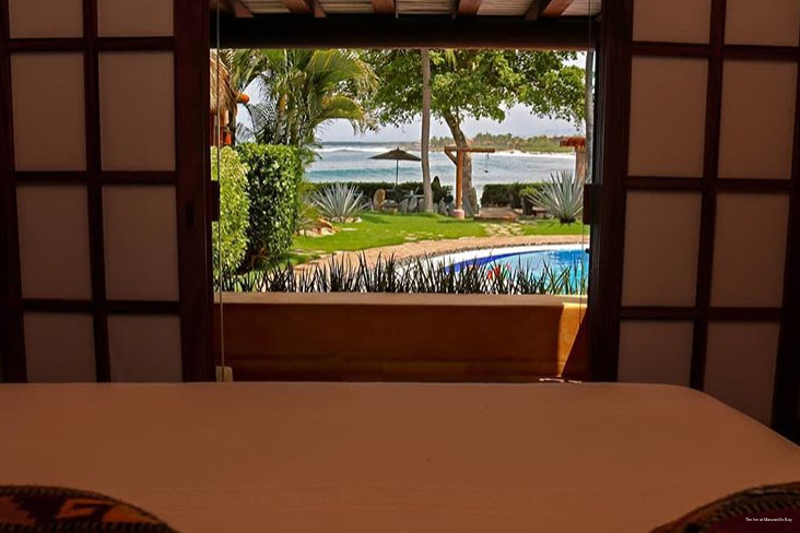 Фото The Inn at Manzanillo Bay