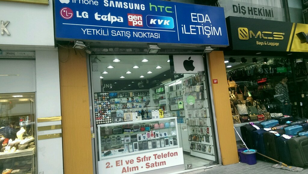 Mobile phone store Eda Iletisim, Istanbul, photo