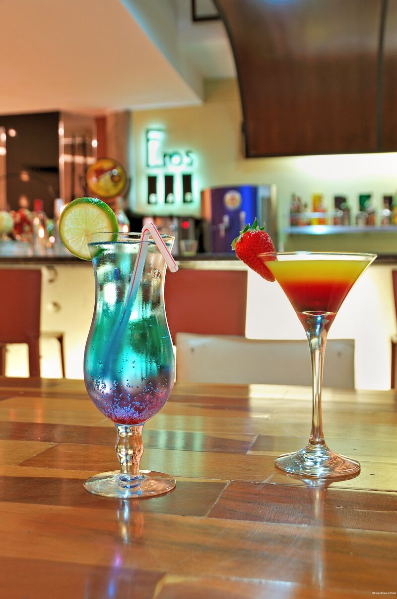 Фото Black Stream Hotel