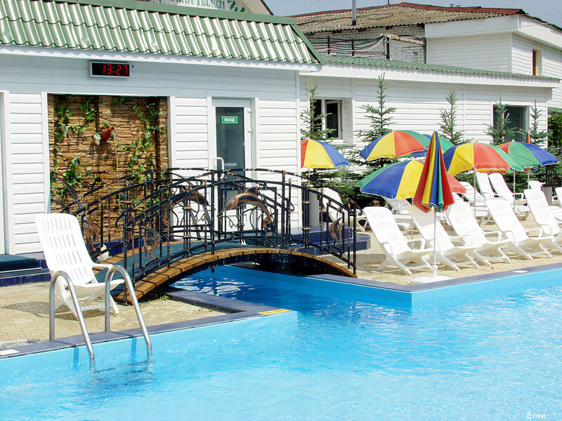 Фото отеля 2