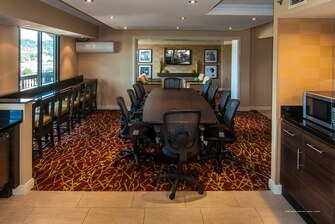 Фото Charleston Marriott Town Center