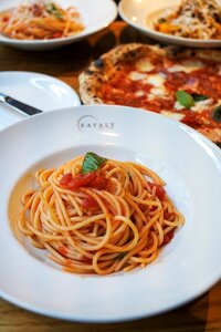 Eataly (State of Illinois, Cook County, Chicago, E Ohio St), restaurant