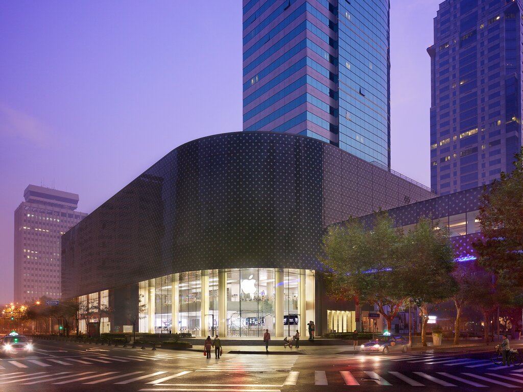 Phone repair Apple Hong Kong Plaza, Shanghai, photo