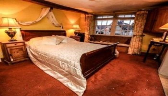 Фото The Angel at Burford