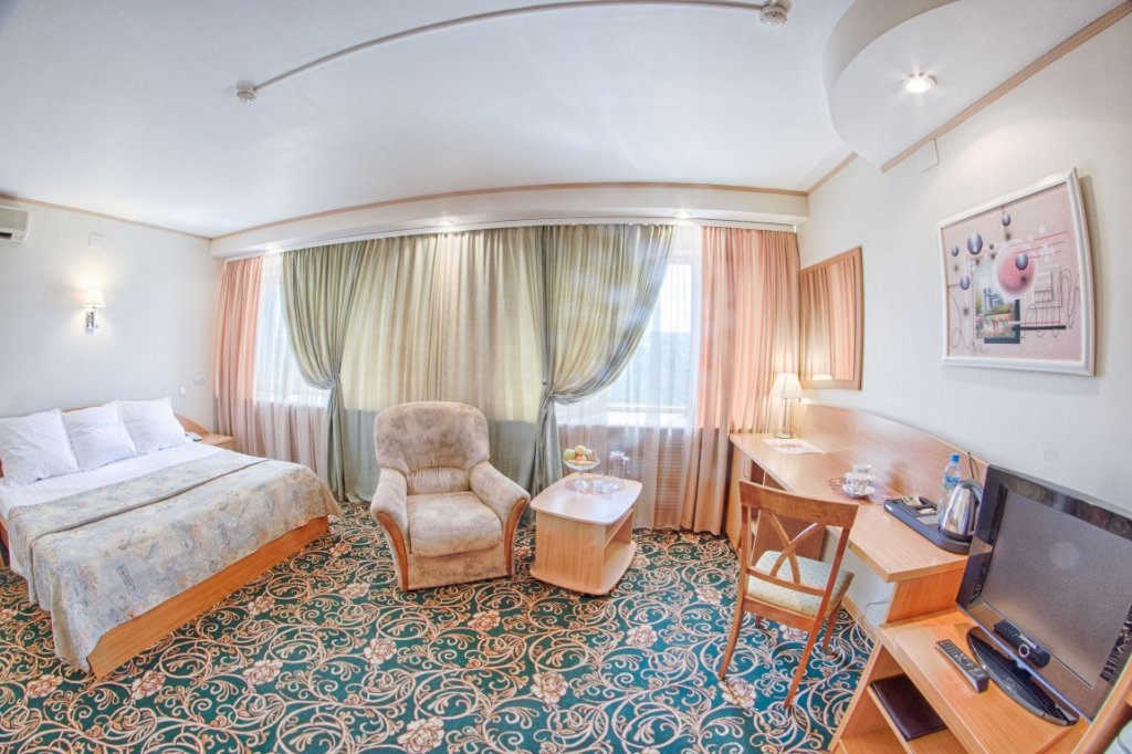 Фото Новокузнецкая