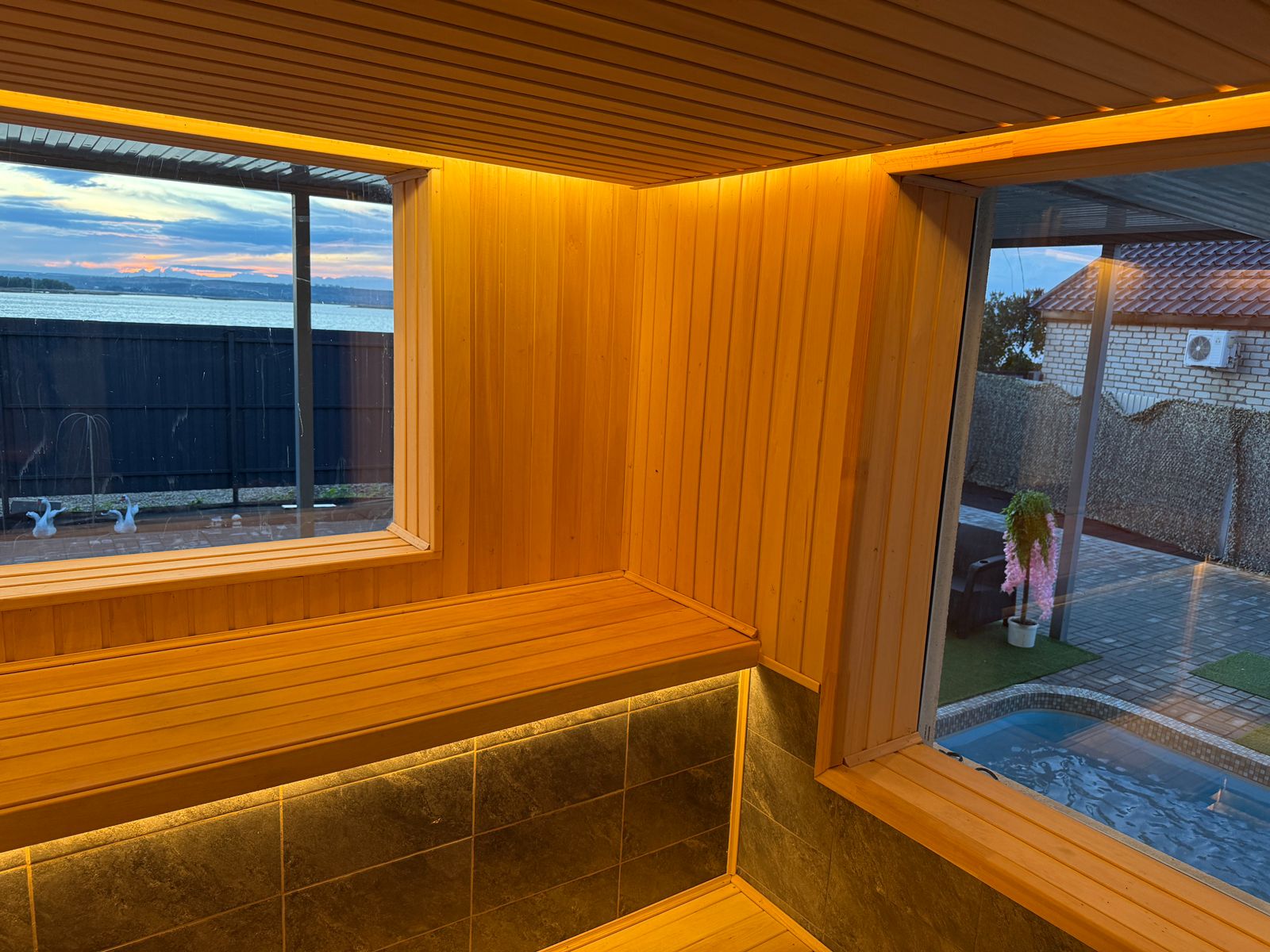 Фото Пар на Волге