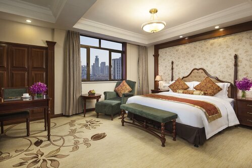 Гостиница Jin Jiang Pacific Hotel Shanghai в Шанхае