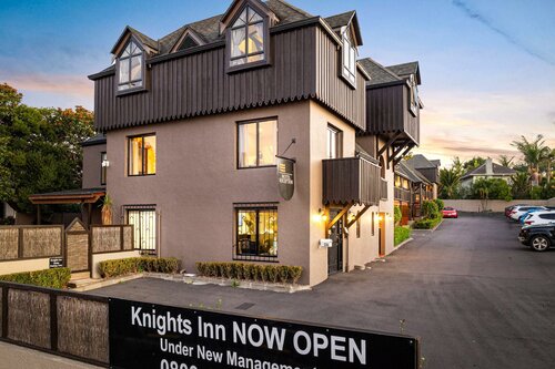 Гостиница Knights Inn в Окленде