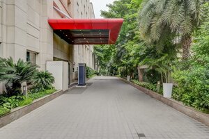 Гостиница Red Fox by Lemon Tree Hotels, Delhi Airport