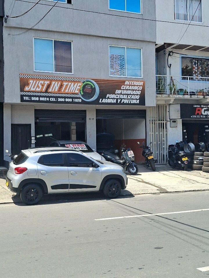 Car service, auto repair Just in time, Cali, photo