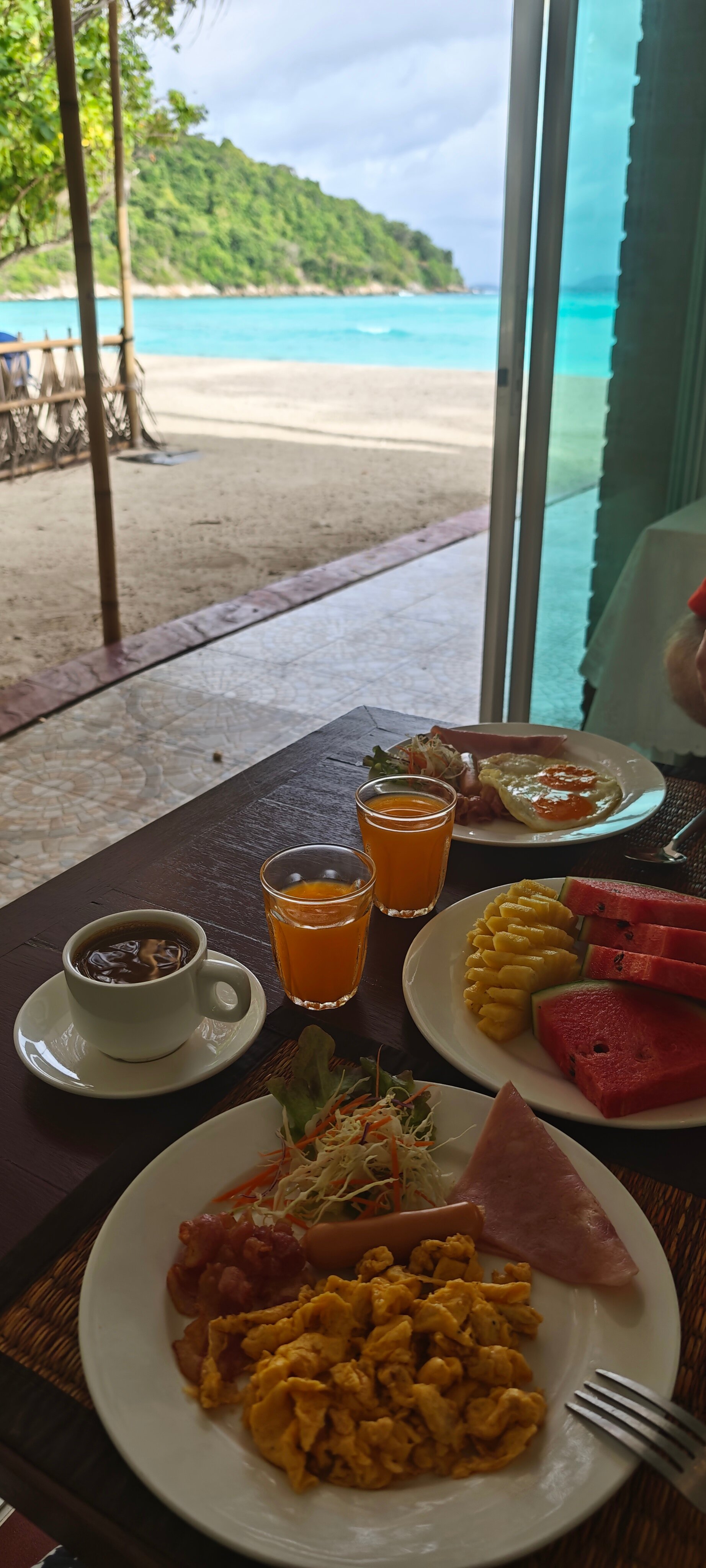 Фото Racha Island Resort by Rayaburi Group