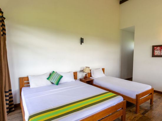 Фото Serene Park Hotel