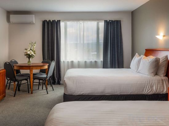 Фото Arawa Park Hotel