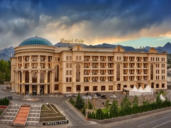 Фото Royal Tulip Almaty