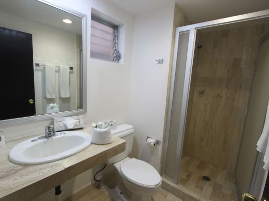 Фото Calypso Hotel Cancun